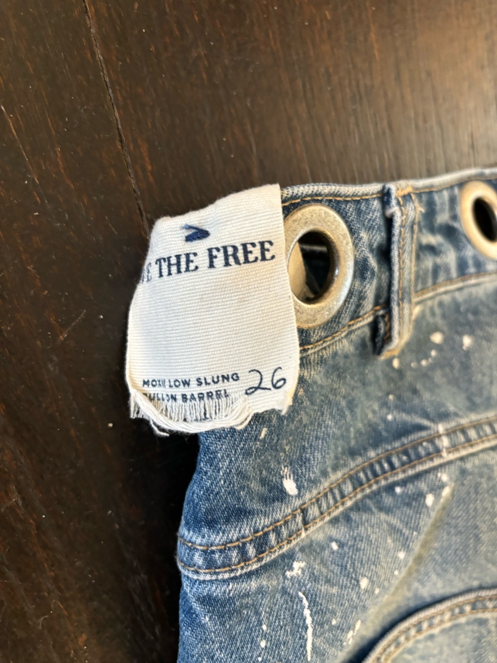 Free People Moxie Barrel cropped Washed Denim Jeans with Paint-Effect Finish - Picture 6 of 6